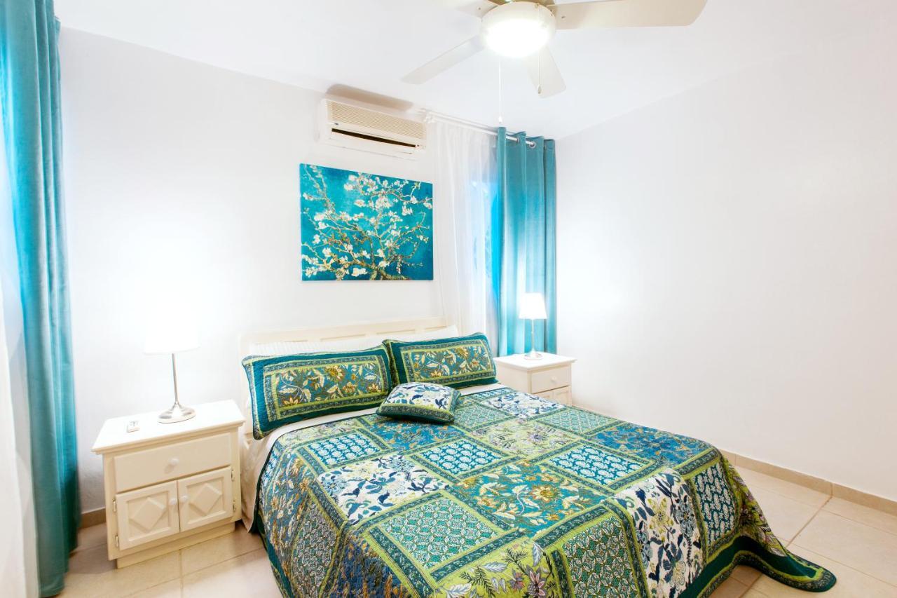 Tropicana Suites Beach Club And Pool Πούντα Κάνα Εξωτερικό φωτογραφία